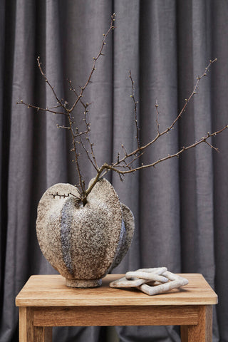 Hevenne-vase H26,5 cm. Ekte keramikk